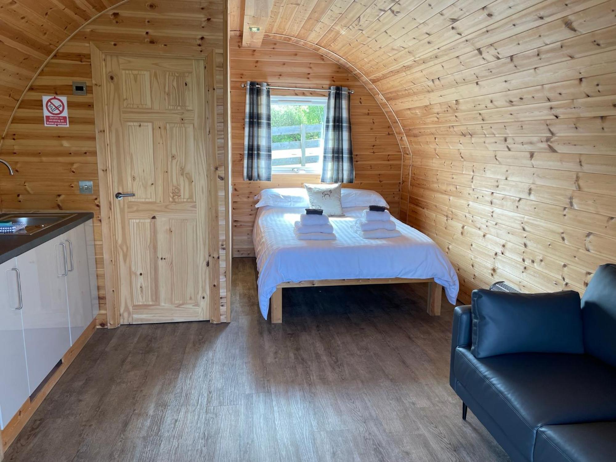 Glenview Lodge Portree Esterno foto